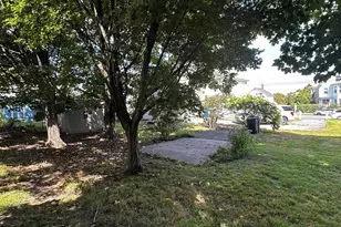 168 Howard St, Lawrence, MA 01841 - Photo 28