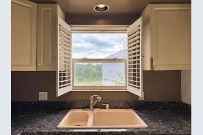 116 Leedham St, Attleboro, MA 02703 - Photo 6