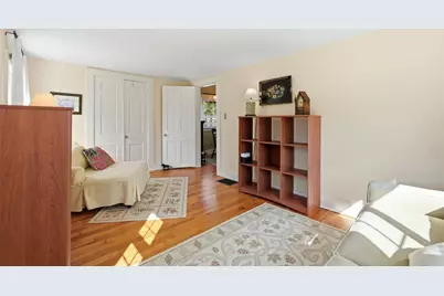 88 Homestead Avenue, Greenfield, MA 01301 - Photo 10