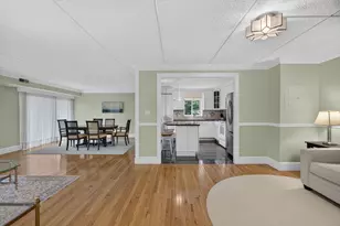 146 Marble St, Stoneham, MA 02180 - Photo 6
