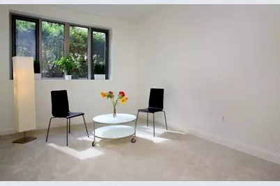 17 Otis St #104, Cambridge, MA 02141 - Photo 6