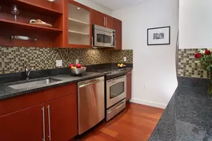 17 Otis St, Cambridge, MA 02141 - Photo 4