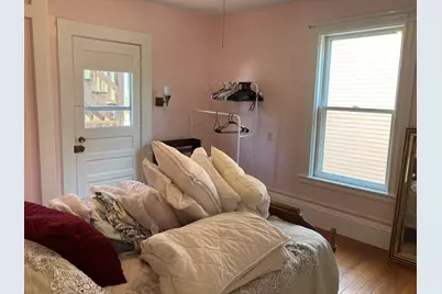 81 Munroe St #Front, Somerville, MA 02143 - Photo 18