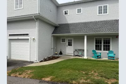 919 Bay #110, Fall River, MA 02724 - Photo 2