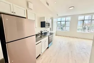 204 Hanover, Boston, MA 02113 - Photo 6