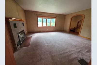 947 Main St, Wilbraham, MA 01095 - Photo 6