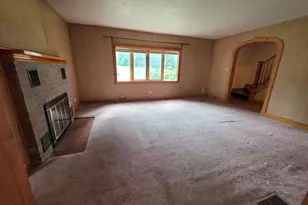 947 Main St, Wilbraham, MA 01095 - Photo 8