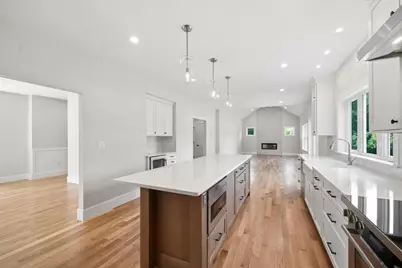 283 Pleasant Street, Tewksbury, MA 01876 - Photo 16
