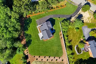 90 Debra Dr, Tewksbury, MA 01876 - Photo 4