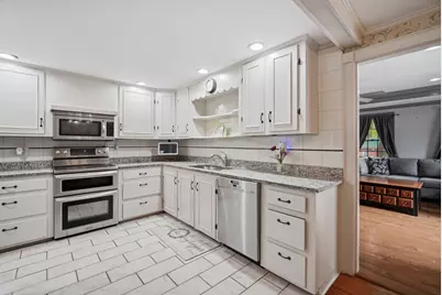 7 Crestwood Rd, Leicester, MA 01524 - Photo 6