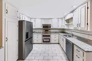 7 Crestwood Rd, Leicester, MA 01524 - Photo 4