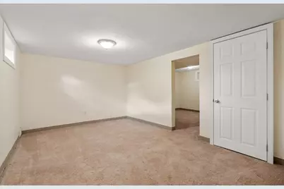 11 Munroe Dr, Plainville, MA 02762 - Photo 24