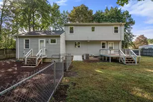 11 Munroe Dr, Plainville, MA 02762 - Photo 36
