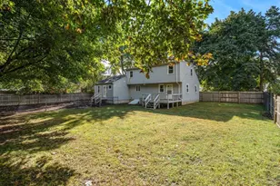 11 Munroe Dr, Plainville, MA 02762 - Photo 32