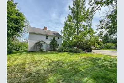 2496 Pleasant St, Dighton, MA 02715 - Photo 4