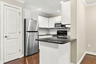 10 Crowninshield St, Peabody, MA 01960 - Photo 4