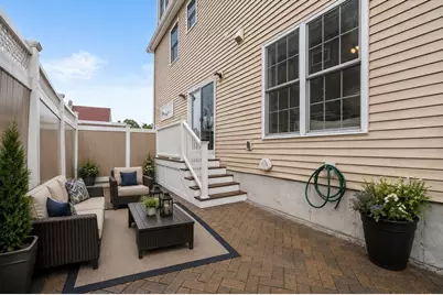 10 Gale St #1, Waltham, MA 02453 - Photo 6