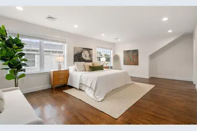 10 Gale St #1, Waltham, MA 02453 - Photo 34