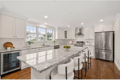 10 Gale St #1, Waltham, MA 02453 - Photo 20