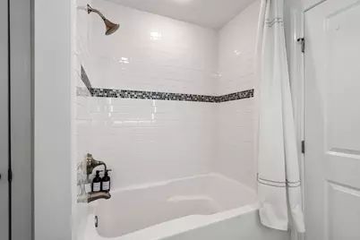 10 Gale St #1, Waltham, MA 02453 - Photo 30
