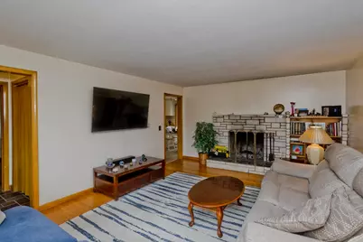 41 Marlborough St, Chicopee, MA 01020 - Photo 4