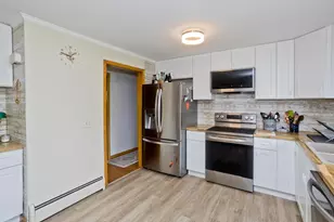 41 Marlborough St, Chicopee, MA 01020 - Photo 8
