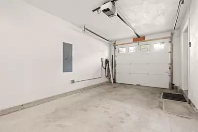 29 Wadsworth Ave #2, Waltham, MA 02453 - Photo 36
