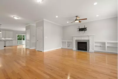 29 Wadsworth Ave #2, Waltham, MA 02453 - Photo 12