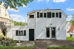 15 Genessee St, Worcester, MA 01603 - Photo 2