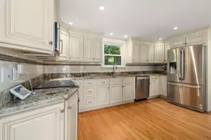56 Country Ln, Westwood, MA 02090 - Photo 8