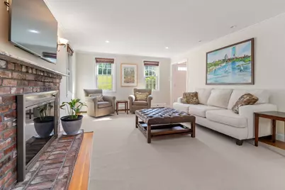 56 Country Ln, Westwood, MA 02090 - Photo 4