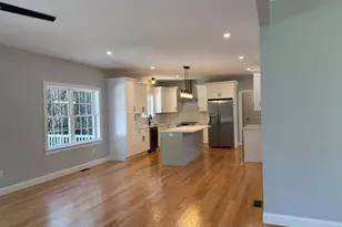 81 Park Dr, Acushnet, MA 02743 - Photo 16