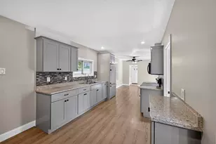 9 Highland St, Boylston, MA 01505 - Photo 1