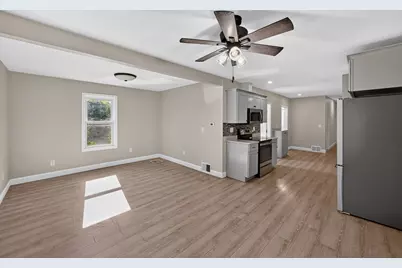 9 Highland St, Boylston, MA 01505 - Photo 36