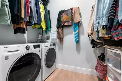 277 Border St #303, Boston, MA 02128 - Photo 10