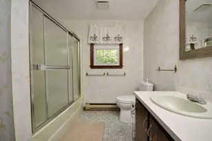 34 Dale Dr, Falmouth, MA 02540 - Photo 10