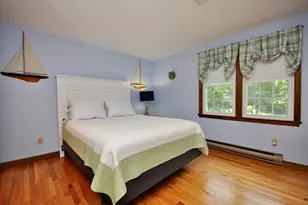 34 Dale Dr, Falmouth, MA 02540 - Photo 12