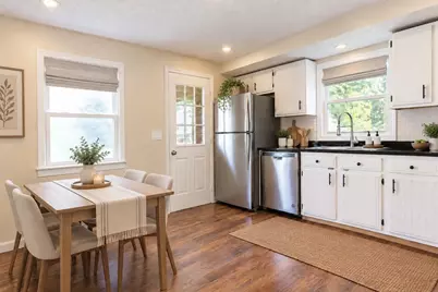 117 Lexington Ave, Lowell, MA 01854 - Photo 4