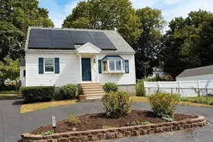 117 Lexington Ave, Lowell, MA 01854 - Photo 2