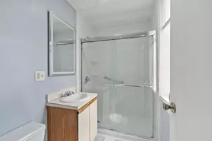 1409 Commonwealth Ave, Boston, MA 02135 - Photo 22