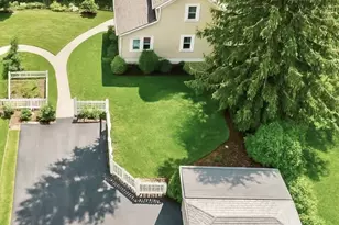 39 Twitchell, Wellesley, MA 02482 - Photo 2