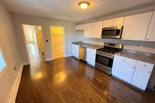 14 Cross St E, Somerville, MA 02145 - Photo 4