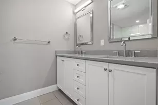 3 Burke Ln, Wellesley, MA 02481 - Photo 6