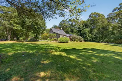 2 Monument Dr, Westport, MA 02790 - Photo 6