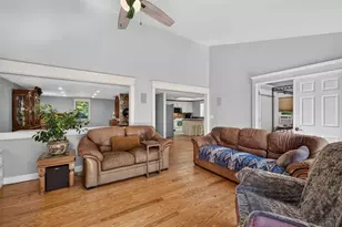 2 Monument Dr, Westport, MA 02790 - Photo 14