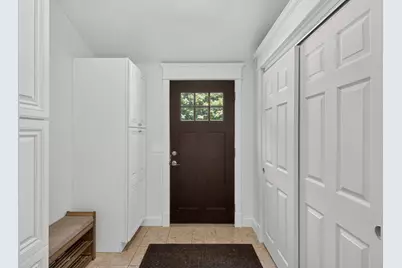 2 Monument Dr, Westport, MA 02790 - Photo 8