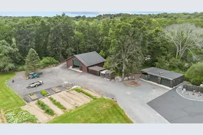 2835 County St, Dighton, MA 02715 - Photo 32