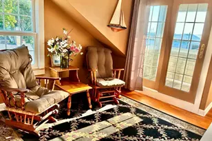 16 Middle St, Fairhaven, MA 02719 - Photo 20
