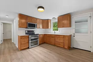 19 Cypress St, Oxford, MA 01540 - Photo 6