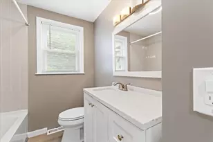 19 Cypress St, Oxford, MA 01540 - Photo 18